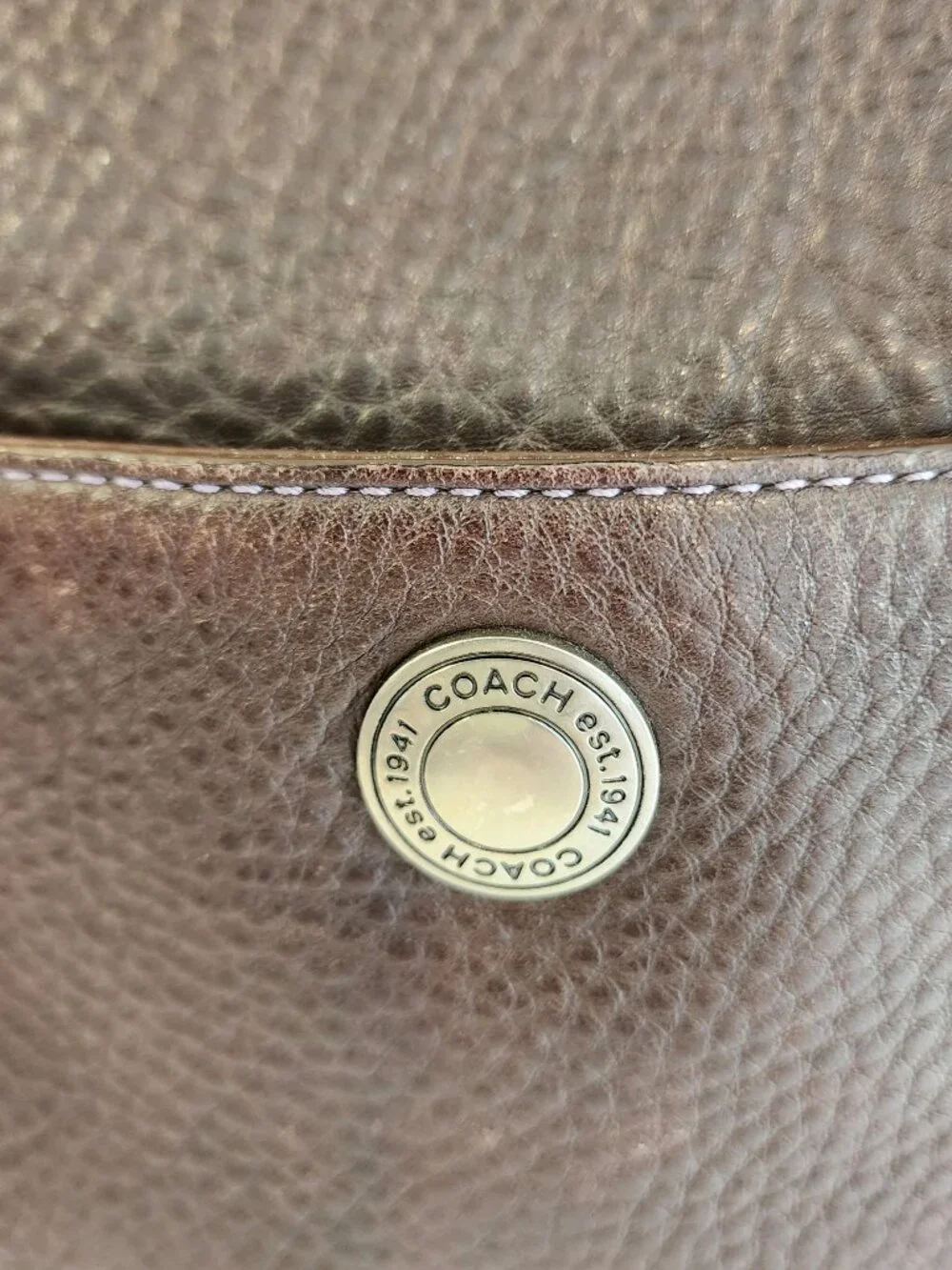 Vintage Coach Chelsea Hobo bag (Style 10131/10132) crafted from dark brown pebbl